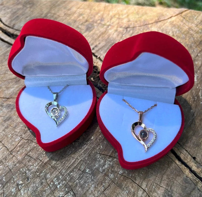 💝 Collar Corazón con Mensaje Secreto (100 Idiomas) – Regalo Especial